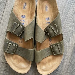 Men’s double-striped leather Birkenstock
